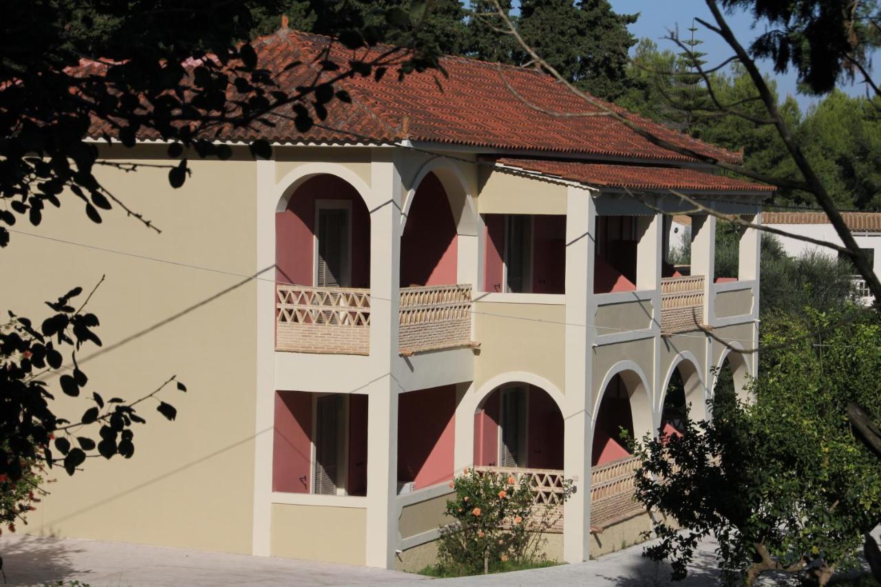 Eleas Gi Apartment Tsilivi  Ngoại thất bức ảnh